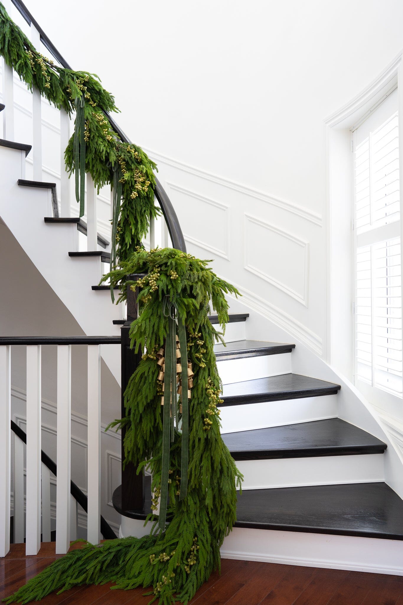 Norfolk Thick Pine Garland 72" Greenery 