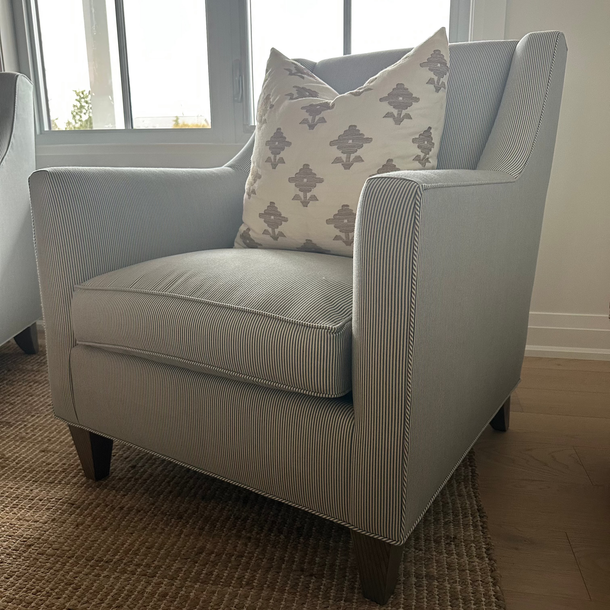 Owen Chair - Unskirted Accent Chairs 