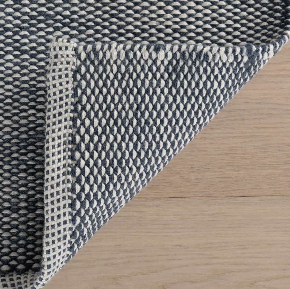 Pebble Blue Indoor/Outdoor Rug Rugs 
