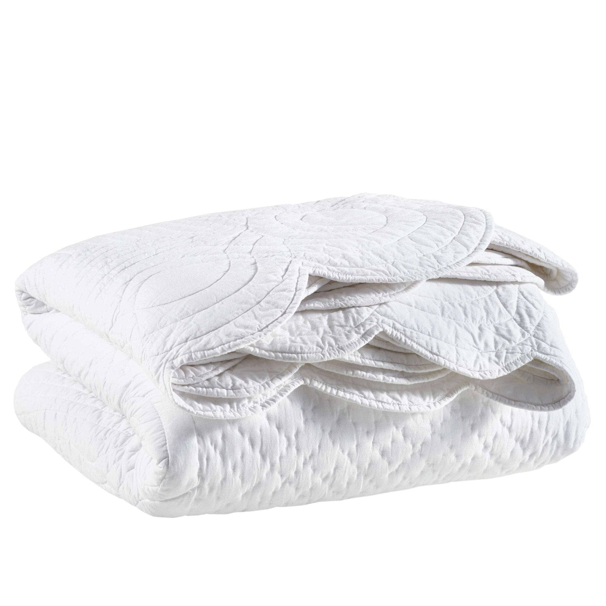 Power Shake Scallop White Quilt Quilt 