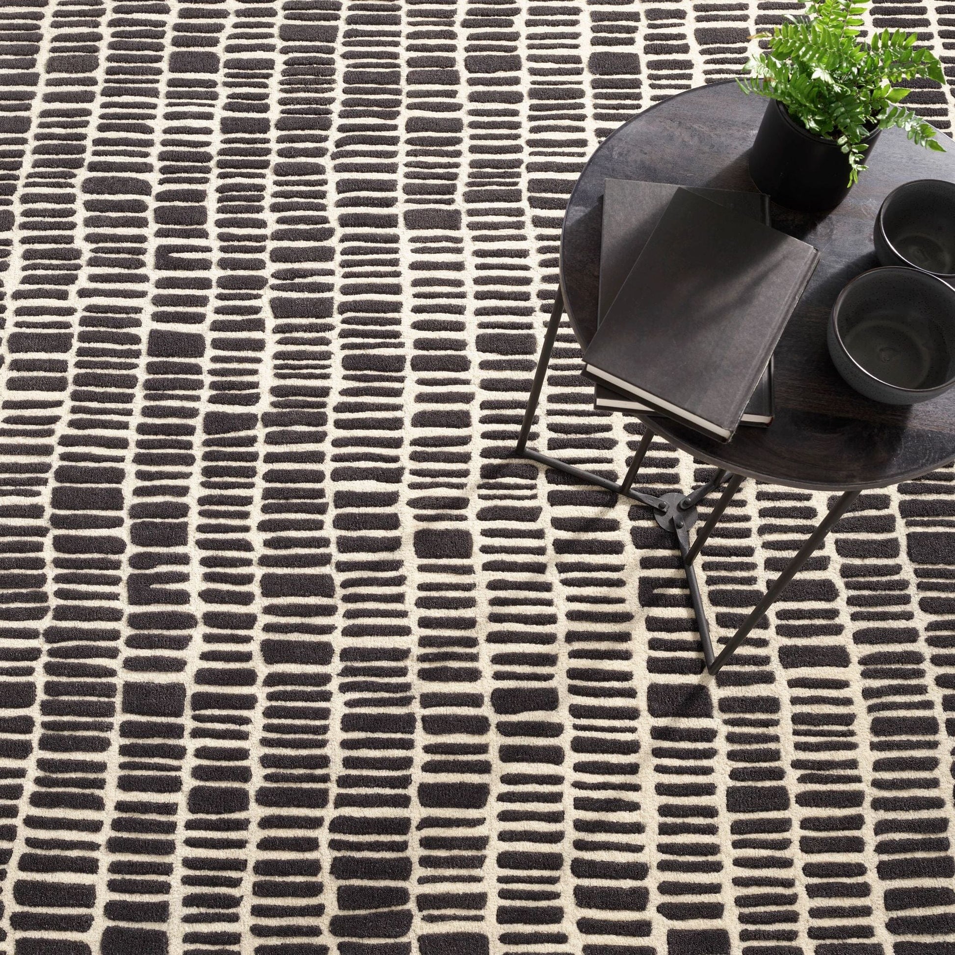 Roark Charcoal Hand Tufted Wool Rug Rugs 