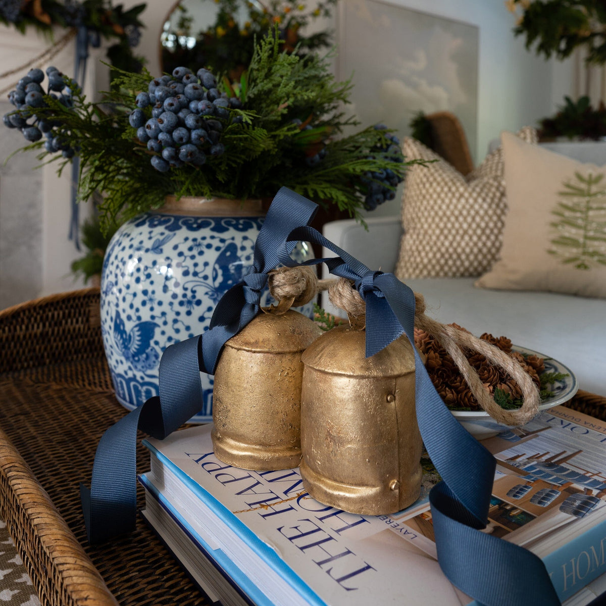 Rustic Bell - 4" Objects & Accents 