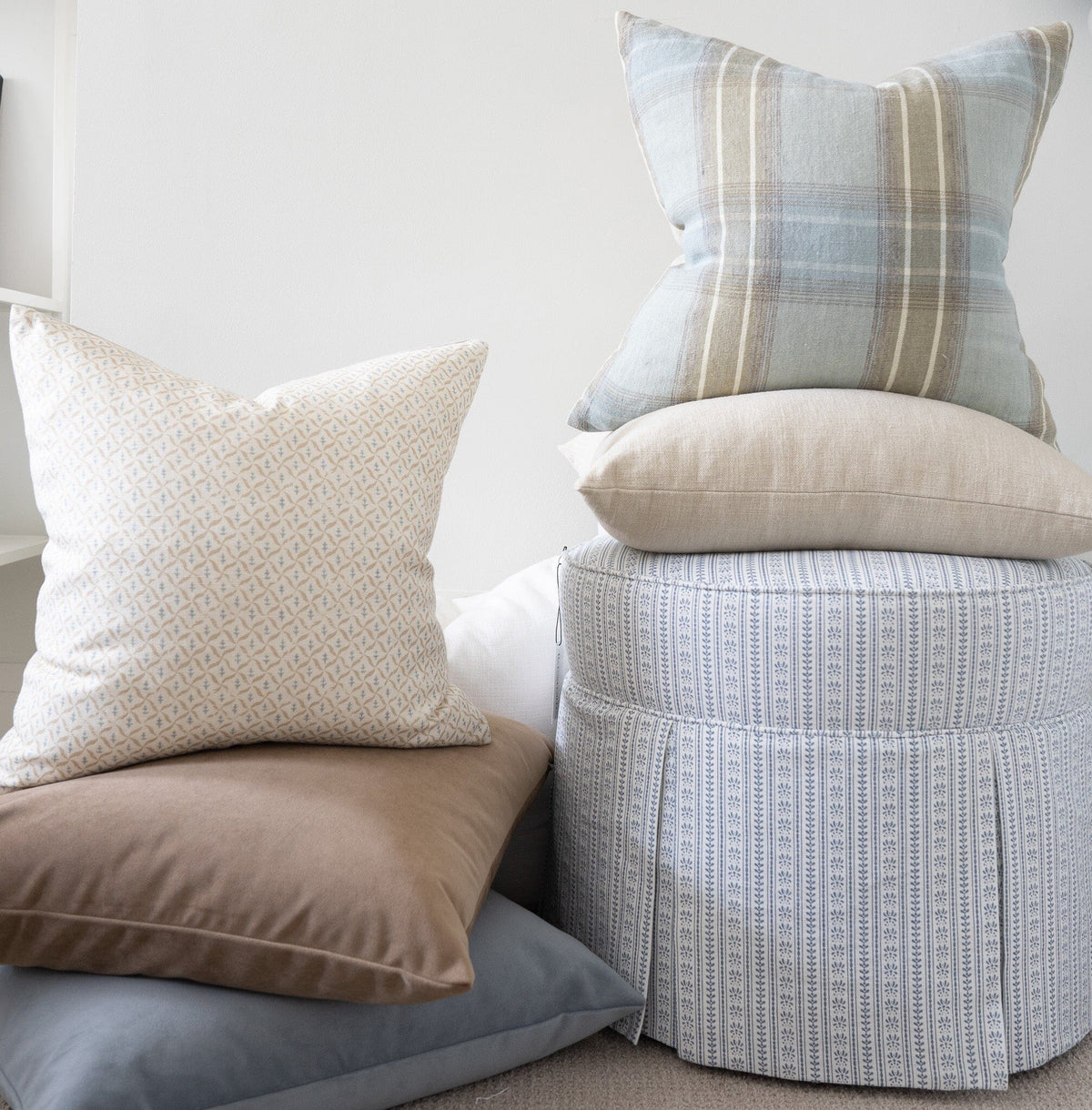 Trellis Pillow - Old Blue 20" Pillows 