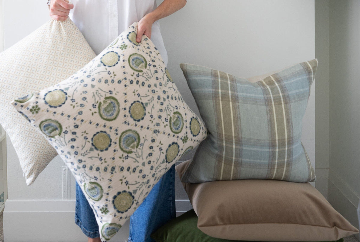 Trellis Pillow - Old Blue 20" Pillows 