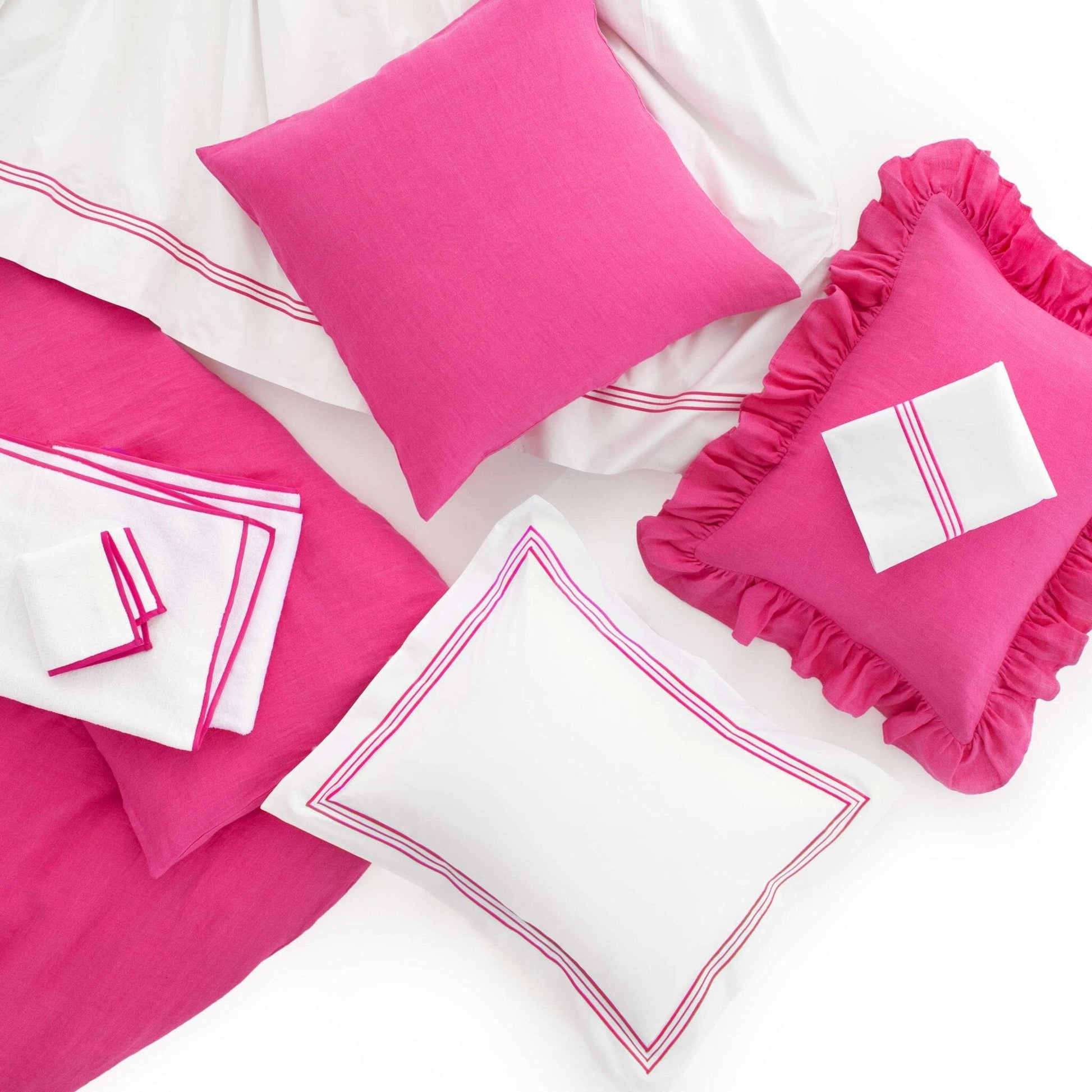 Trio Fuchsia Duvet Cover Duvet Cover 