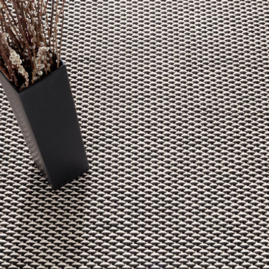 Two-Tone Rope Black/Ivory Handwoven Indoor/Outdoor Rug Rugs 