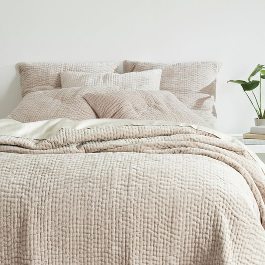Viola Velvet Grey Quilt Comforters, Quilts & Coverlets 