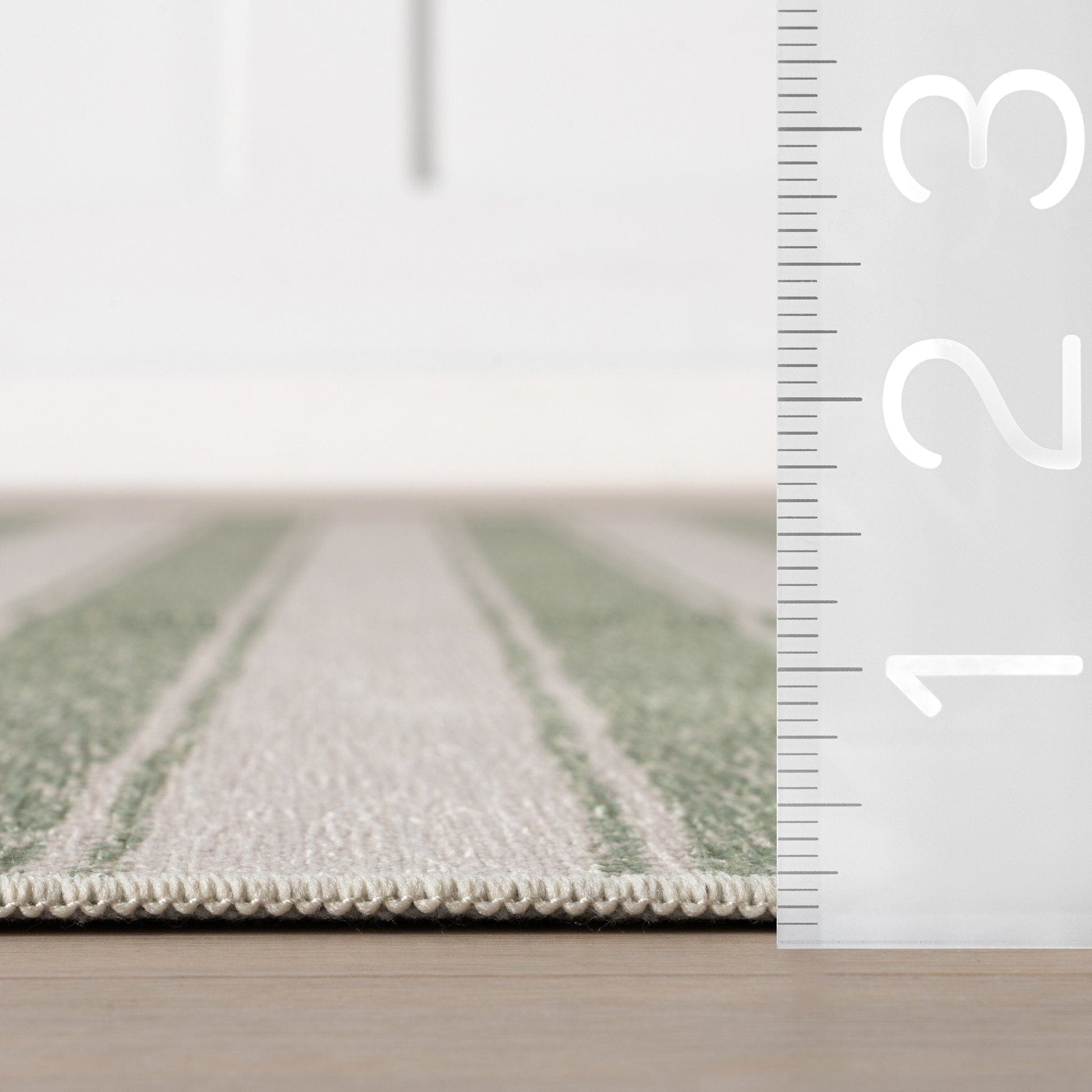 Xaren Coastal Striped Machine Washable Rug - Green Rugs 