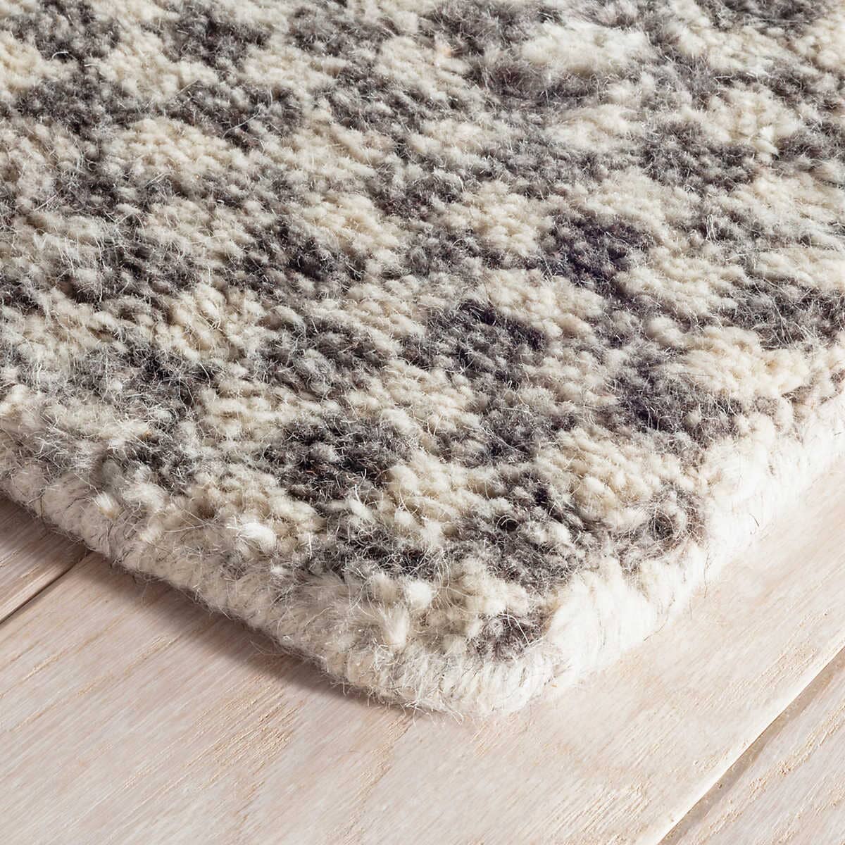 Citra Grey Hand Knotted Wool Rug Rugs 