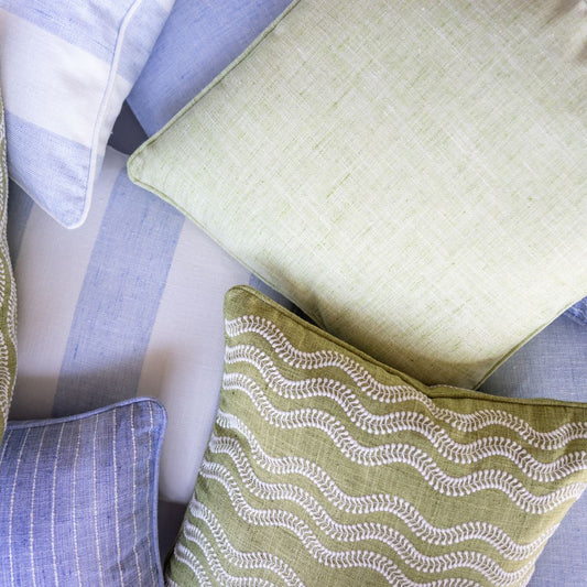 Greylock French Blue Indoor/Outdoor Pillow with Insert Pillows 