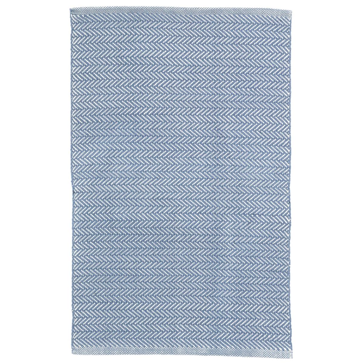 Herringbone Denim/Ivory Indoor/Outdoor Rug. Top view.