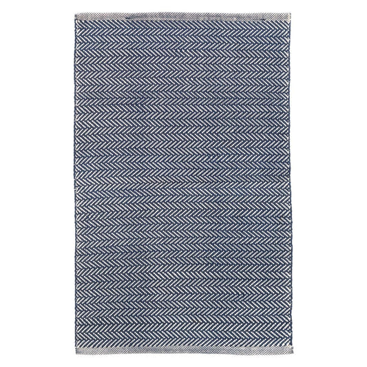 Herringbone Navy/Ivory Indoor/Outdoor Rug. Top view. 