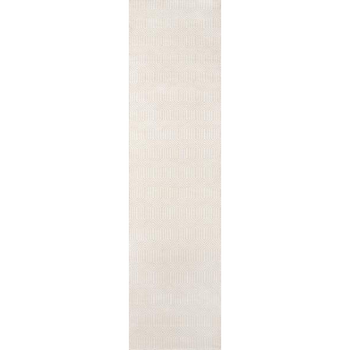 Huron Indoor/Outdoor Rug - Beige 2'3" X 8' Runner. Top view.