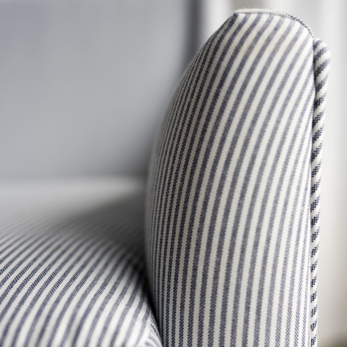 Jack Host Chair Arm Chairs, Recliners & Sleeper Chairs 