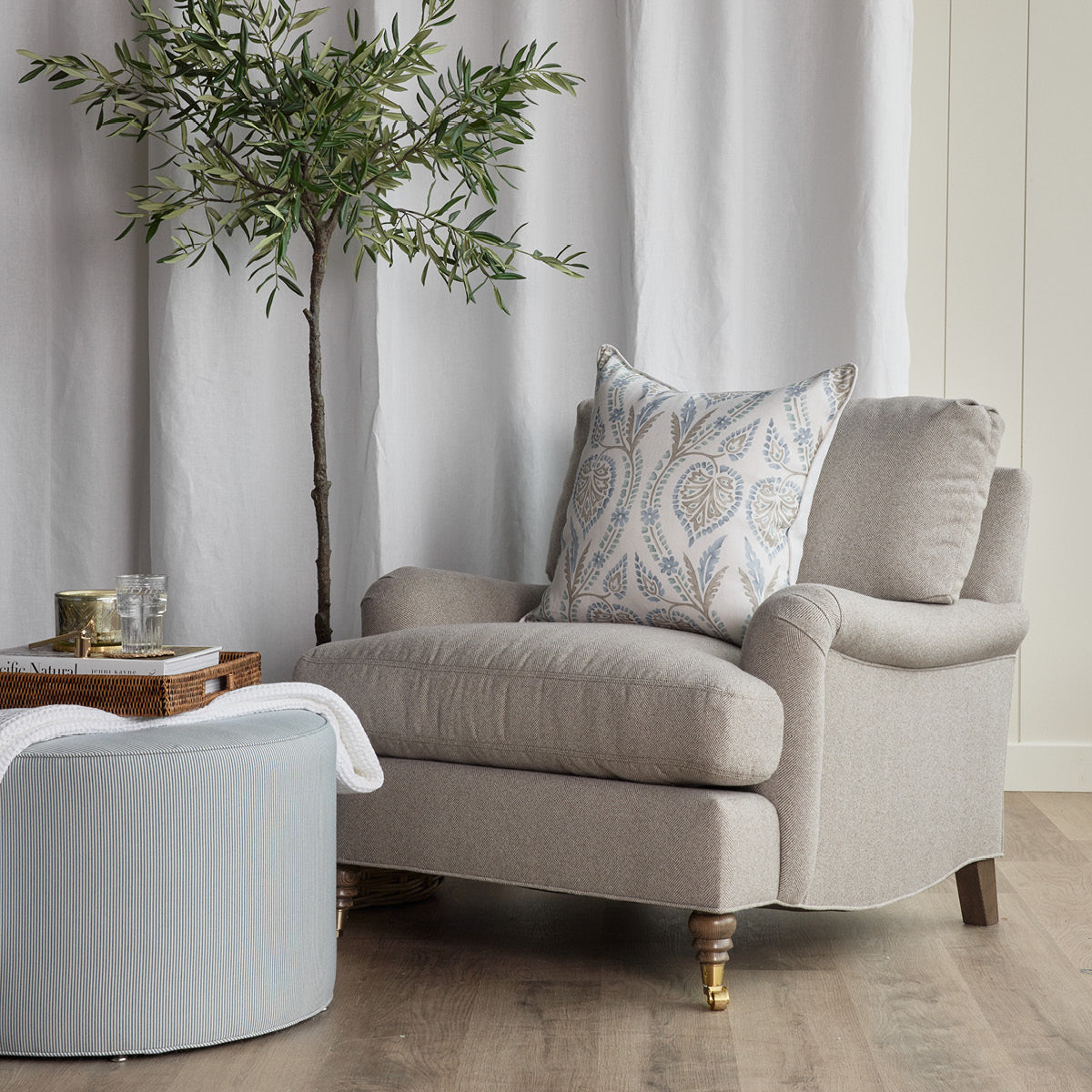 Kate Ottoman Ottomans 