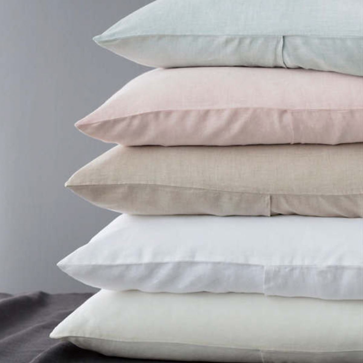 Lush linen pillow shams in a variety of colours