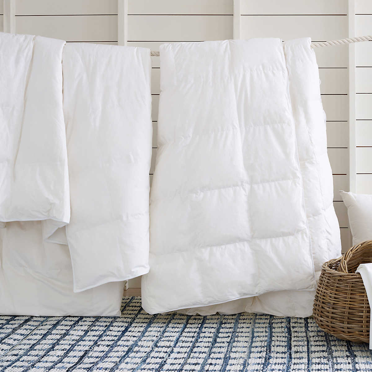 Mantra Down Alternative Duvet Insert Bedding 