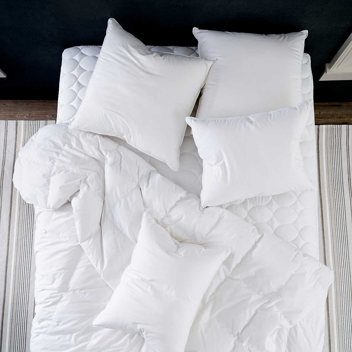 Mantra Down Alternative Pillow Insert Pillow Inserts 