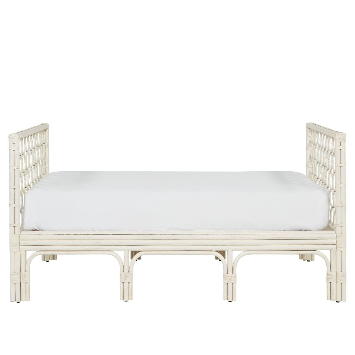 Westcoast Day Bed. Front view.